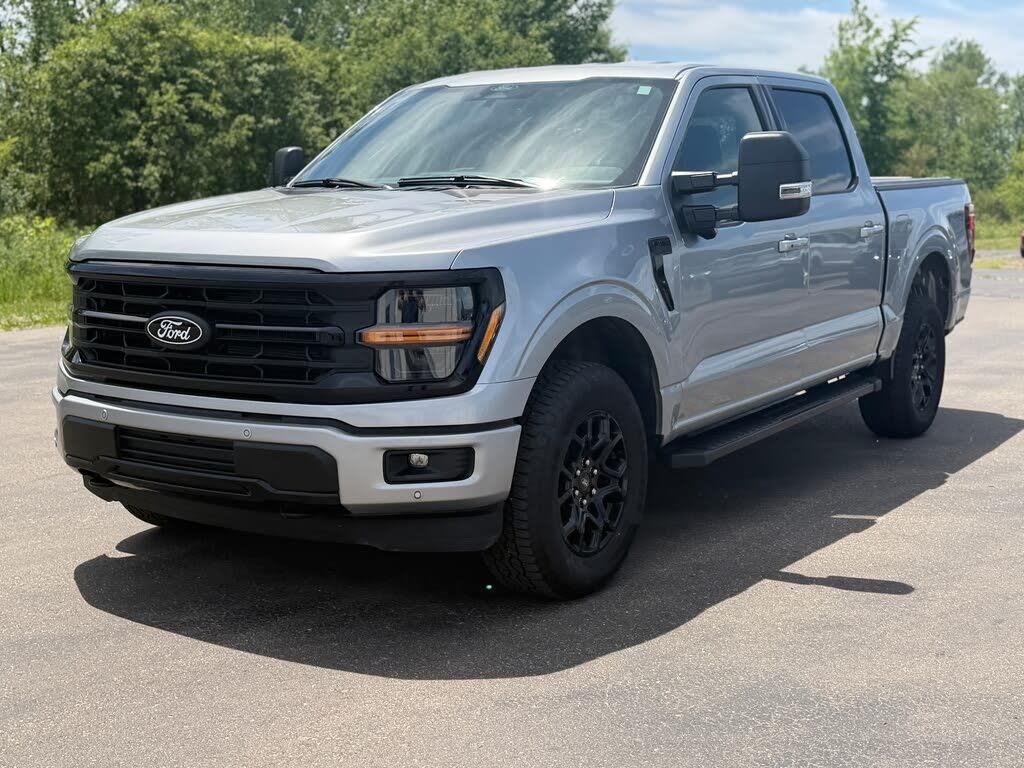 2024 Ford F-150 XLT — photo 1 of 1