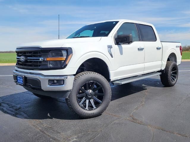 2024 Ford F-150 XLT — photo 1 of 10