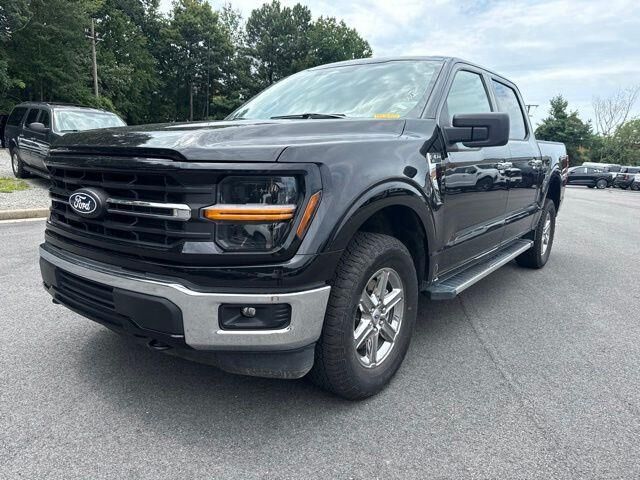 2025 Ford F-150 XLT — photo 1 of 26