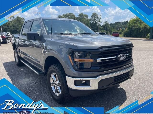 2025 Ford F-150 XLT — photo 1 of 26
