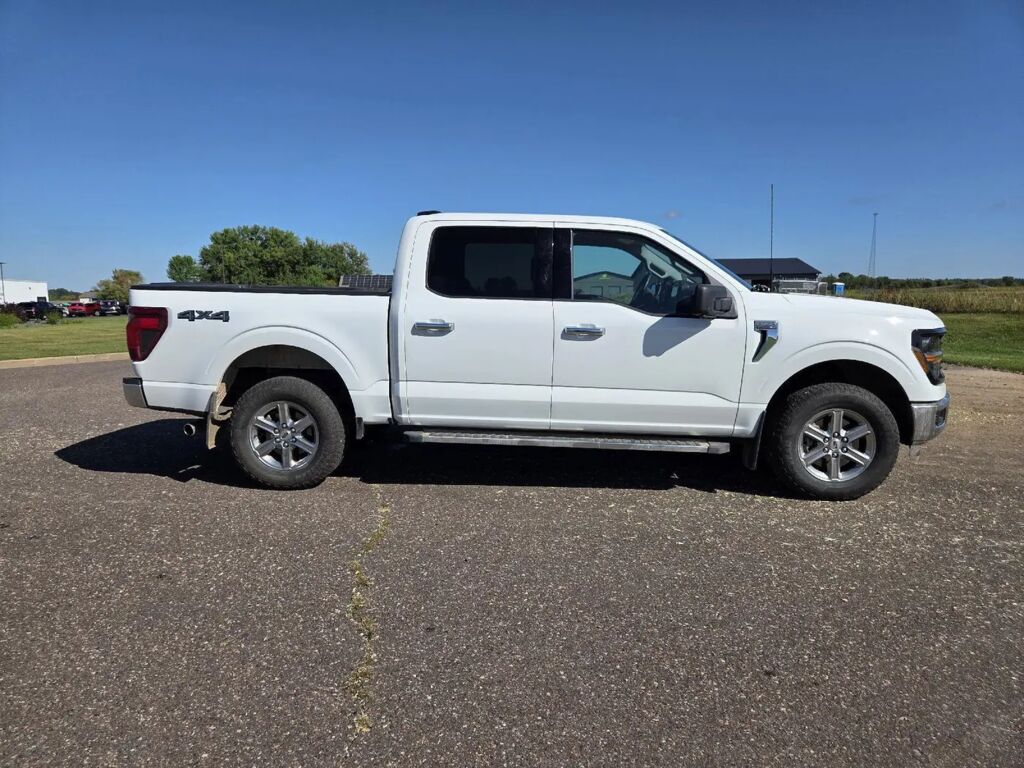 2024 Ford F-150 XLT — photo 1 of 11