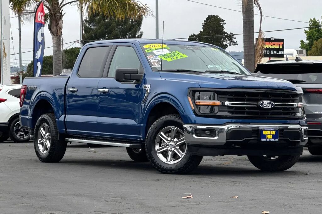 2025 Ford F-150 XLT — photo 1 of 10