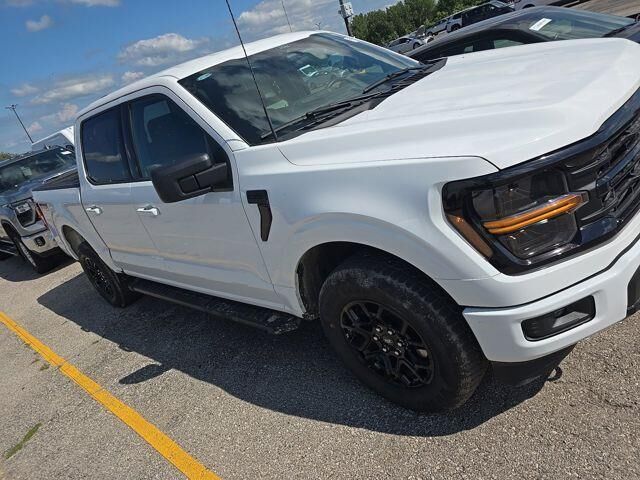 2025 Ford F-150 XLT — photo 1 of 35