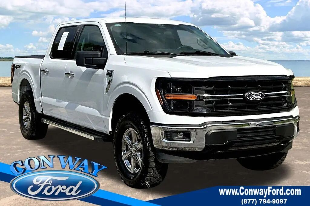 2025 Ford F-150 XLT — photo 1 of 12