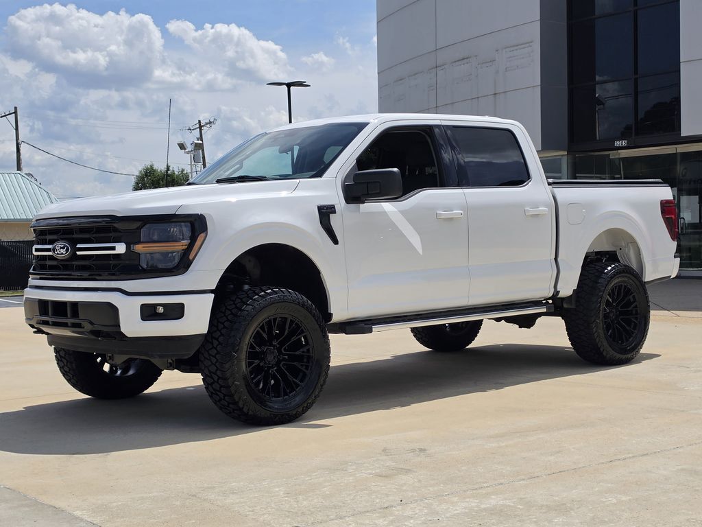 2025 Ford F-150 XLT — photo 1 of 13