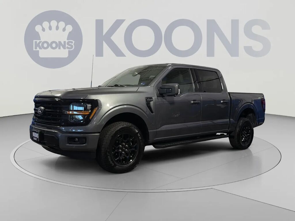 2025 Ford F-150 XLT — photo 1 of 13