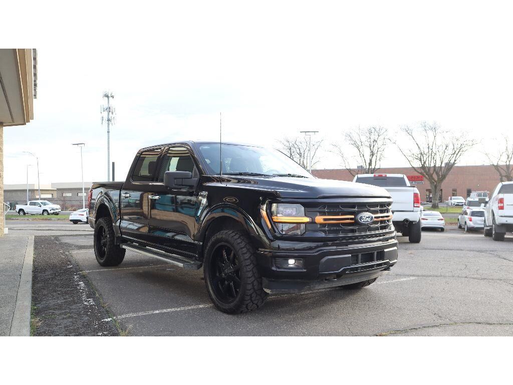 2024 Ford F-150 XLT — photo 1 of 13