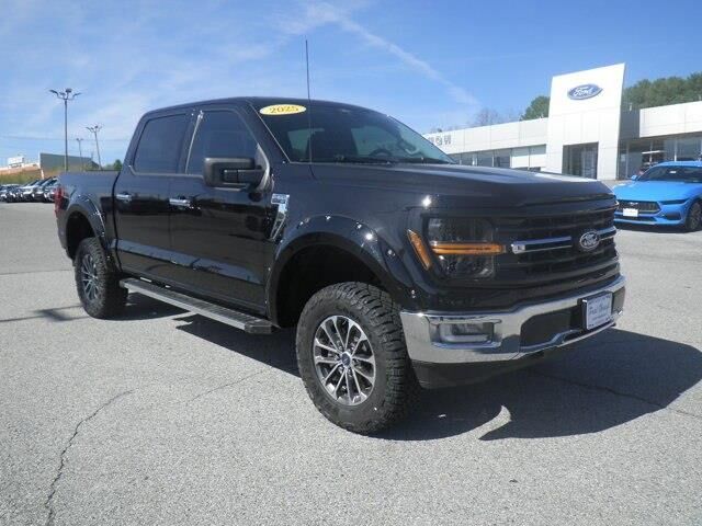 2025 Ford F-150 XLT — photo 1 of 13