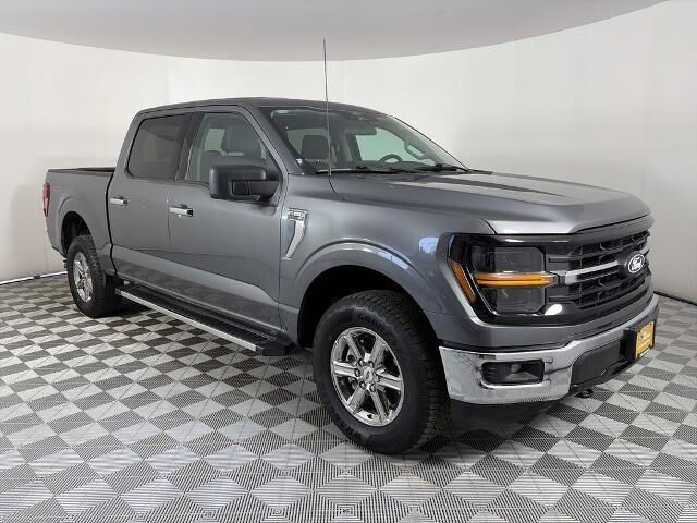2025 Ford F-150 XLT — photo 1 of 13