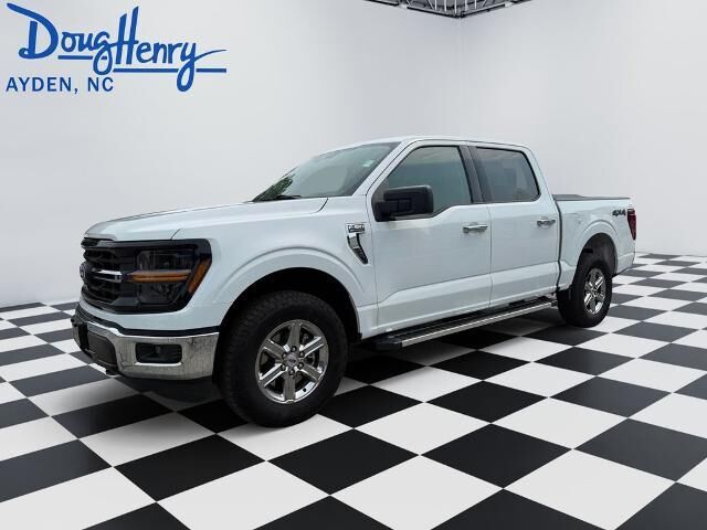 2025 Ford F-150 XLT — photo 1 of 26