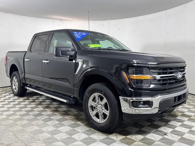 2025 Ford F-150 XLT — photo 1 of 13