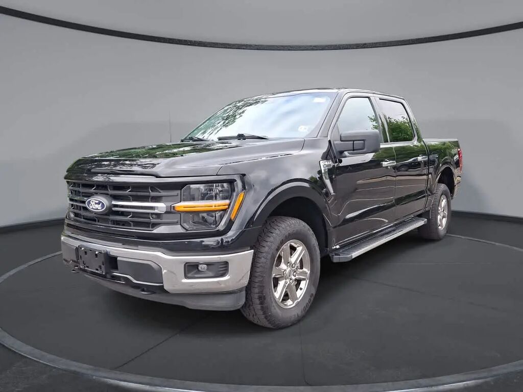 2025 Ford F-150 XLT — photo 1 of 26