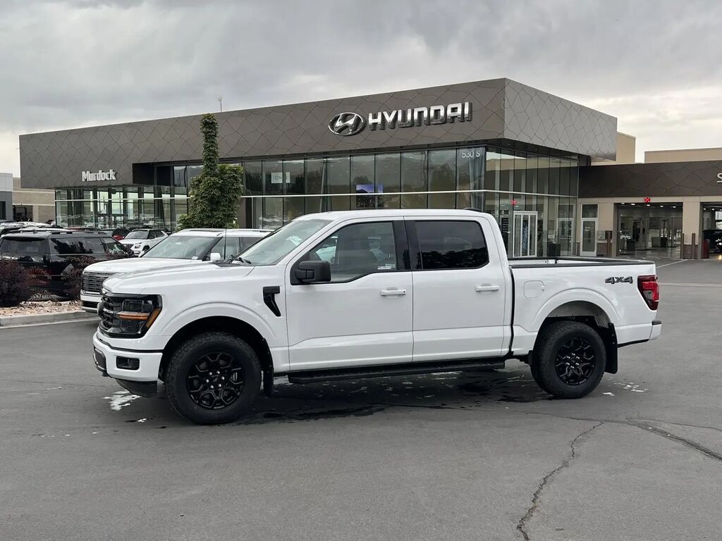 2025 Ford F-150 XLT — photo 1 of 13