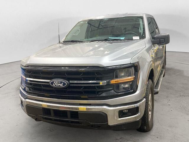 2025 Ford F-150 XLT — photo 1 of 8
