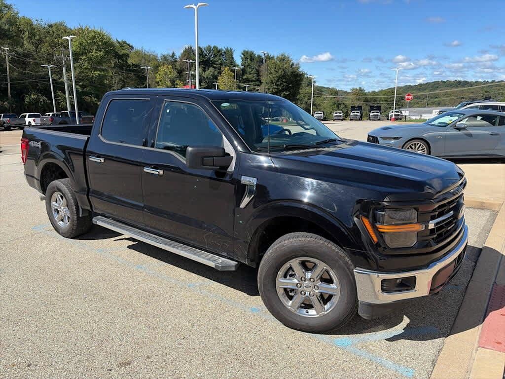 2025 Ford F-150 XLT — photo 1 of 1