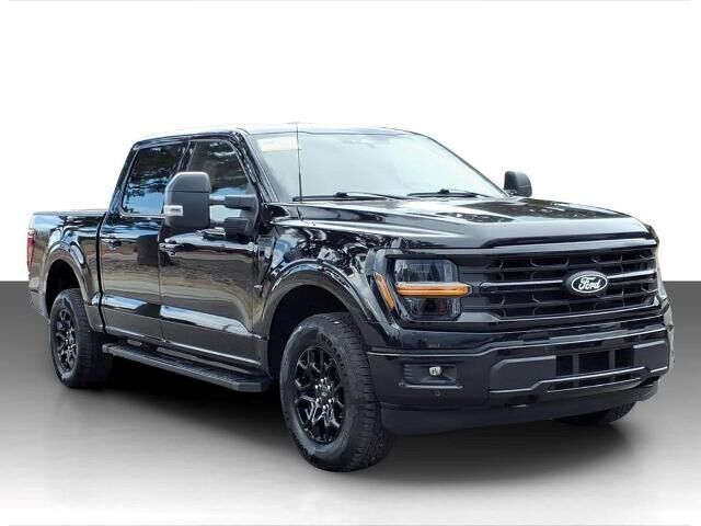 2024 Ford F-150 XLT — photo 1 of 13