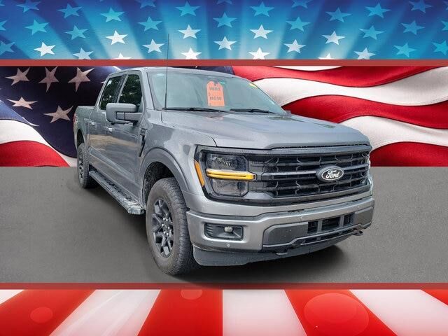 2024 Ford F-150 XLT — photo 1 of 5