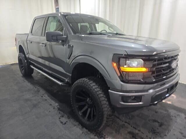 2025 Ford F-150 XLT — photo 1 of 5