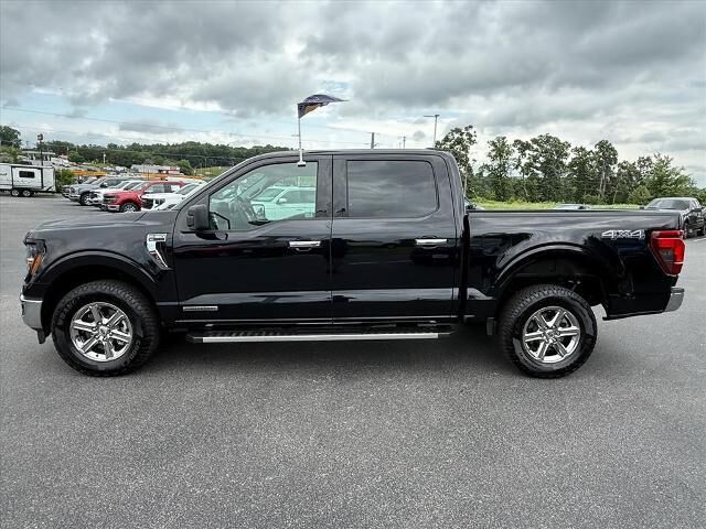 2025 Ford F-150 XLT — photo 1 of 13
