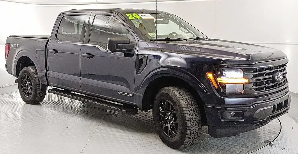 2024 Ford F-150 XLT — photo 1 of 14