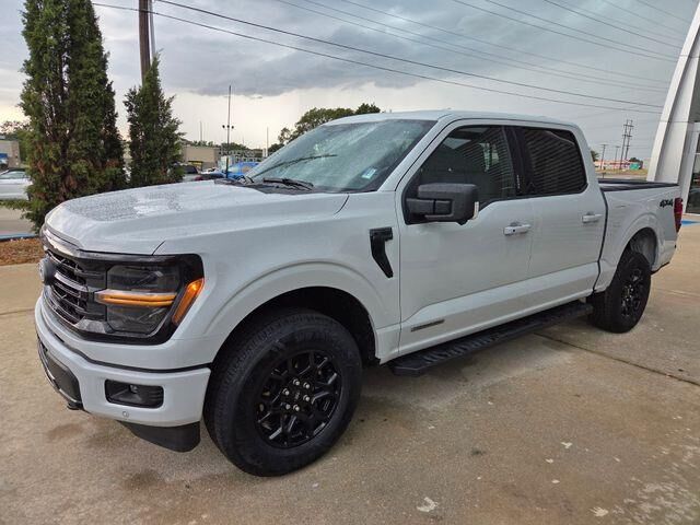 2024 Ford F-150 XLT — photo 1 of 13