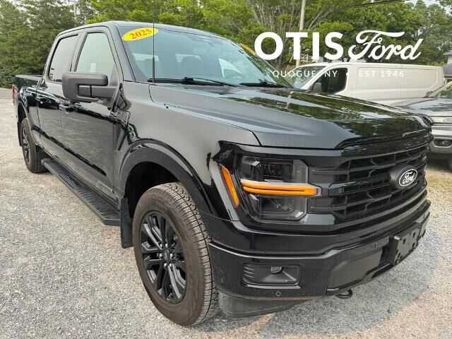 2025 Ford F-150 XLT — photo 1 of 13