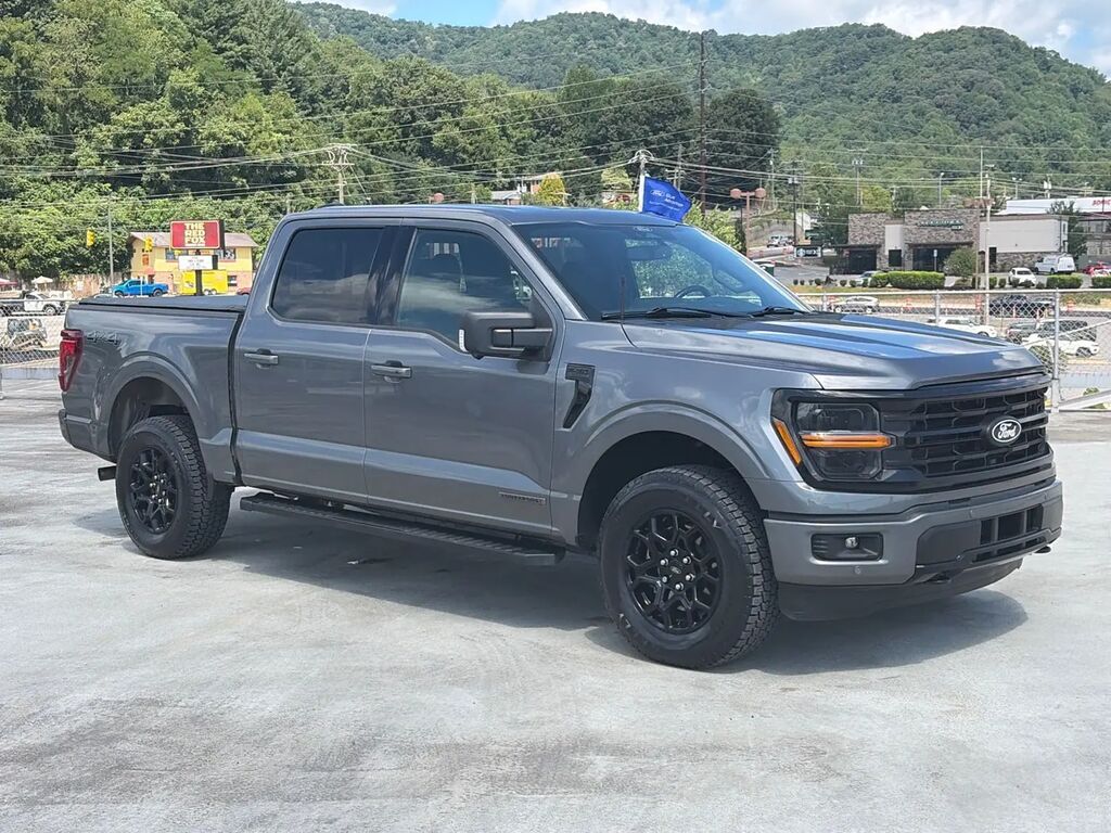 2024 Ford F-150 XLT — photo 1 of 14