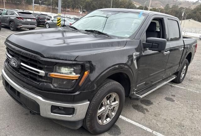 2024 Ford F-150 XLT — photo 1 of 3