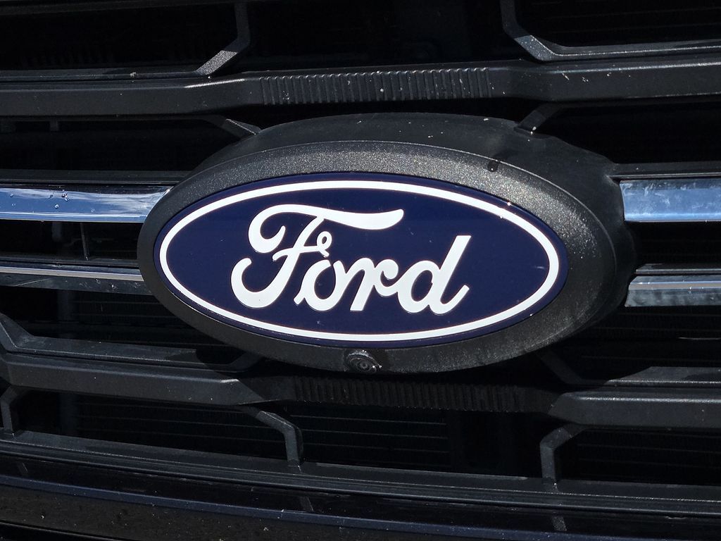 2024 Ford F-150 XLT — photo 1 of 6