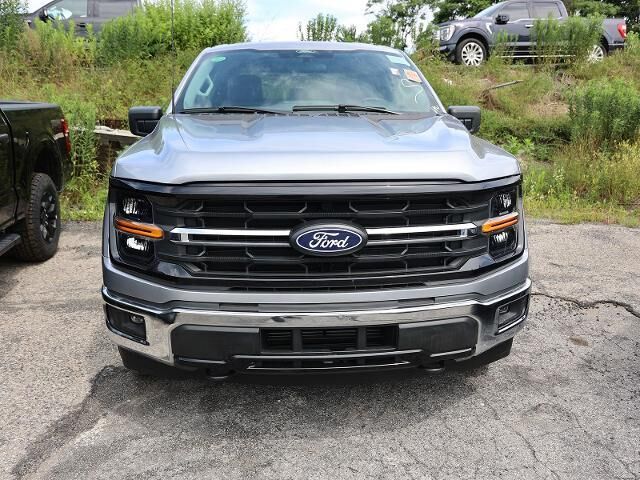 2025 Ford F-150 XLT — photo 1 of 11