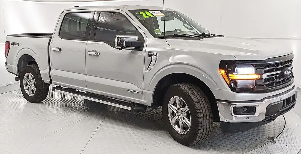 2024 Ford F-150 XLT — photo 1 of 13