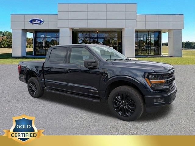 2025 Ford F-150 XLT — photo 1 of 13