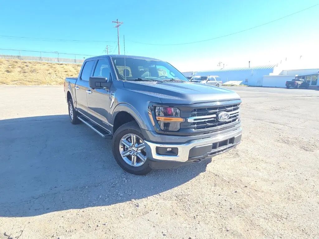 2024 Ford F-150 XLT — photo 1 of 32