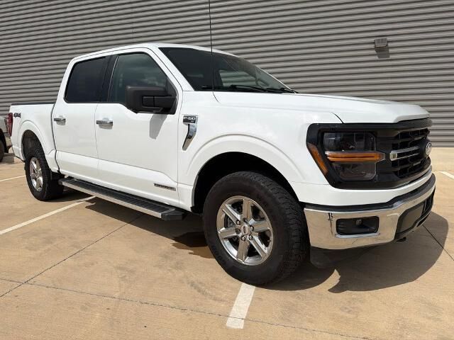 2024 Ford F-150 XLT — photo 1 of 39