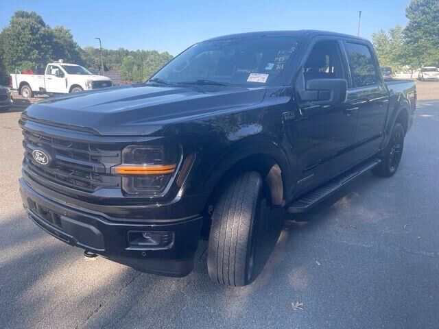 2024 Ford F-150 XLT — photo 1 of 14
