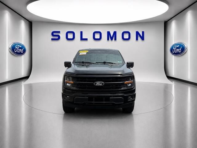 2025 Ford F-150 XLT — photo 1 of 12