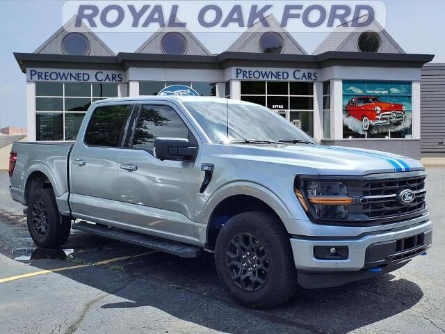 2024 Ford F-150 XLT — photo 1 of 13