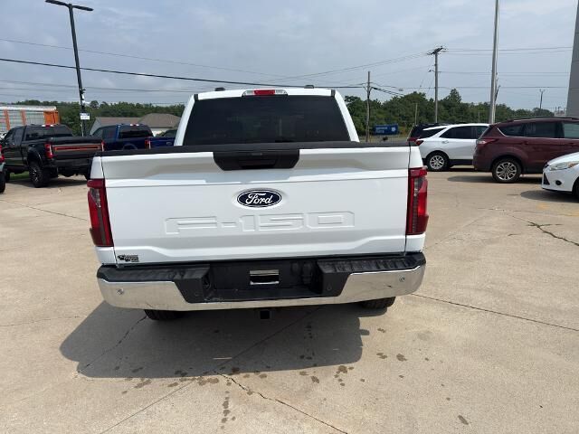 2025 Ford F-150 XLT — photo 1 of 7