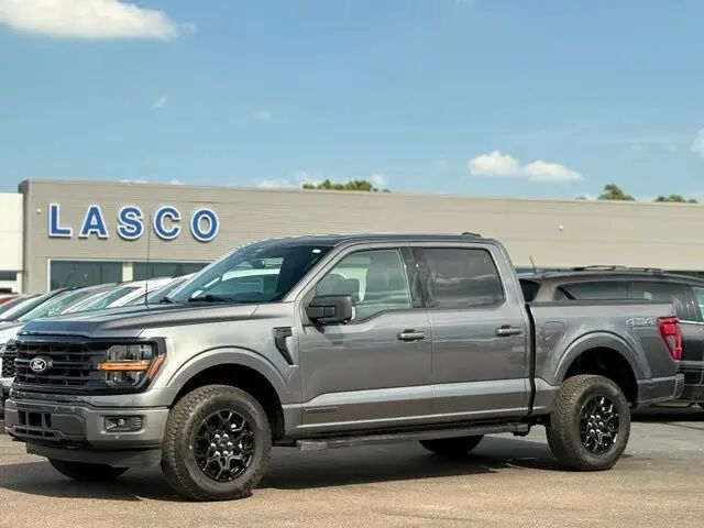 2025 Ford F-150 XLT — photo 1 of 6