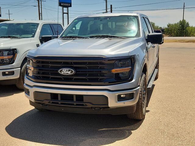 2024 Ford F-150 XLT — photo 1 of 3