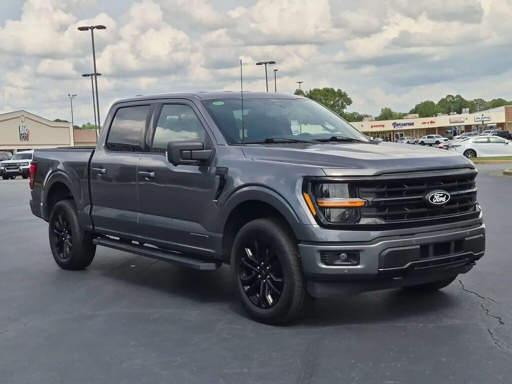2024 Ford F-150 XLT — photo 1 of 13