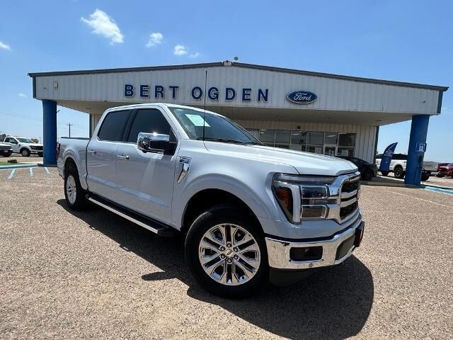 2025 Ford F-150 Lariat — photo 1 of 13