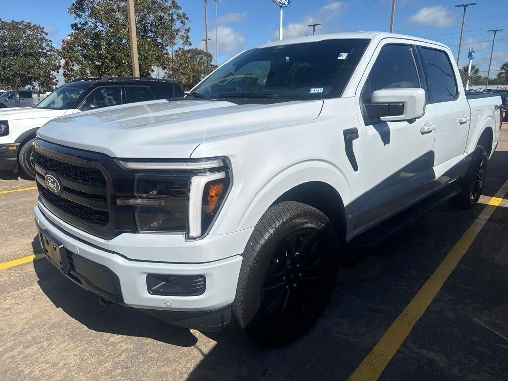 2025 Ford F-150 Lariat — photo 1 of 4