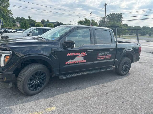 2025 Ford F-150 Lariat — photo 1 of 40