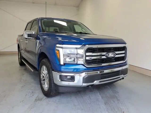 2025 Ford F-150 Lariat — photo 1 of 26