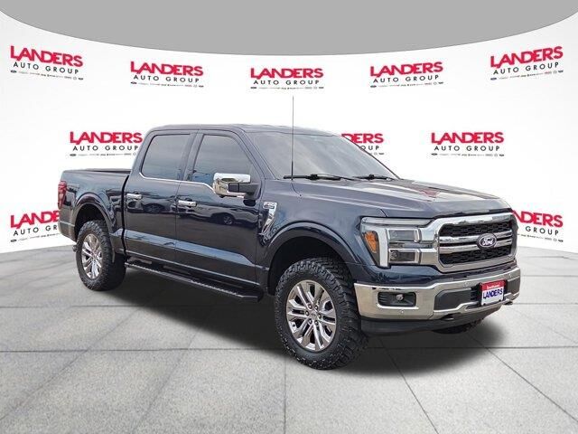 2025 Ford F-150 Lariat — photo 1 of 39