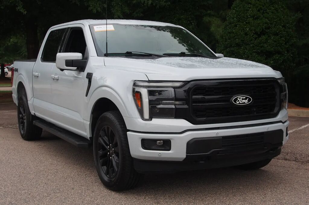 2025 Ford F-150 Lariat — photo 1 of 15