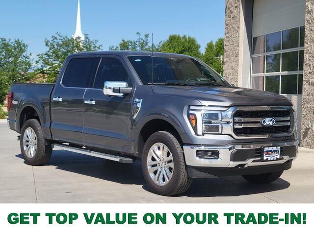 2025 Ford F-150 Lariat — photo 1 of 2