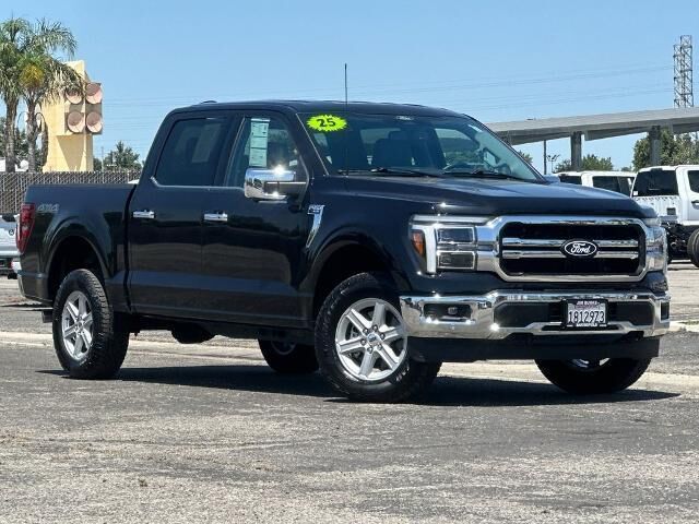 2025 Ford F-150 Lariat — photo 1 of 13