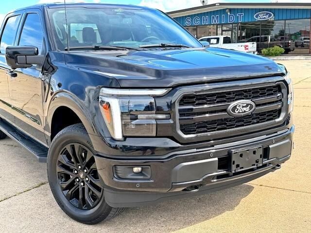 2025 Ford F-150 Lariat — photo 1 of 12